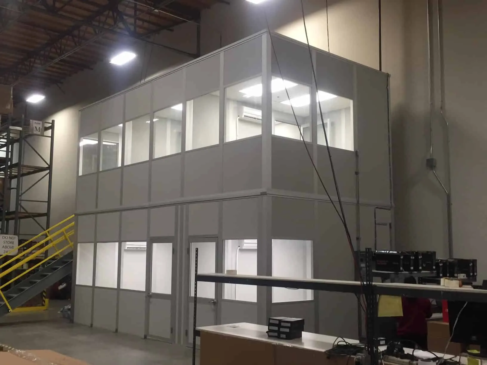 Modular office with sliding door and windows