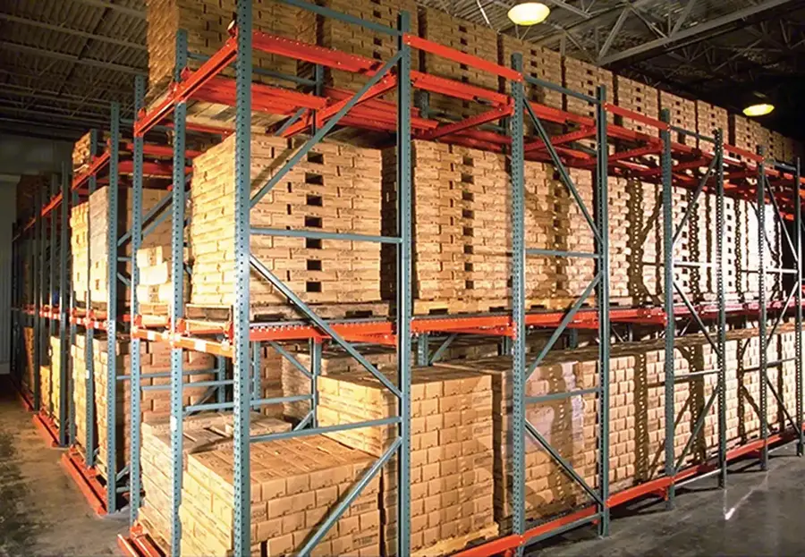 Pallet flow roller lane detail and brake assembly