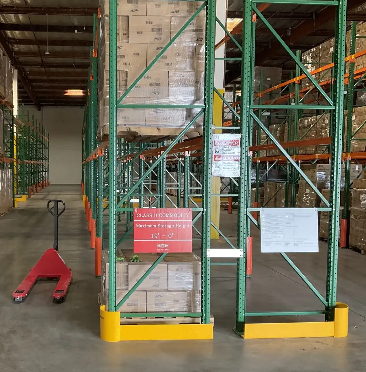 New pallet racking installation in warehouse