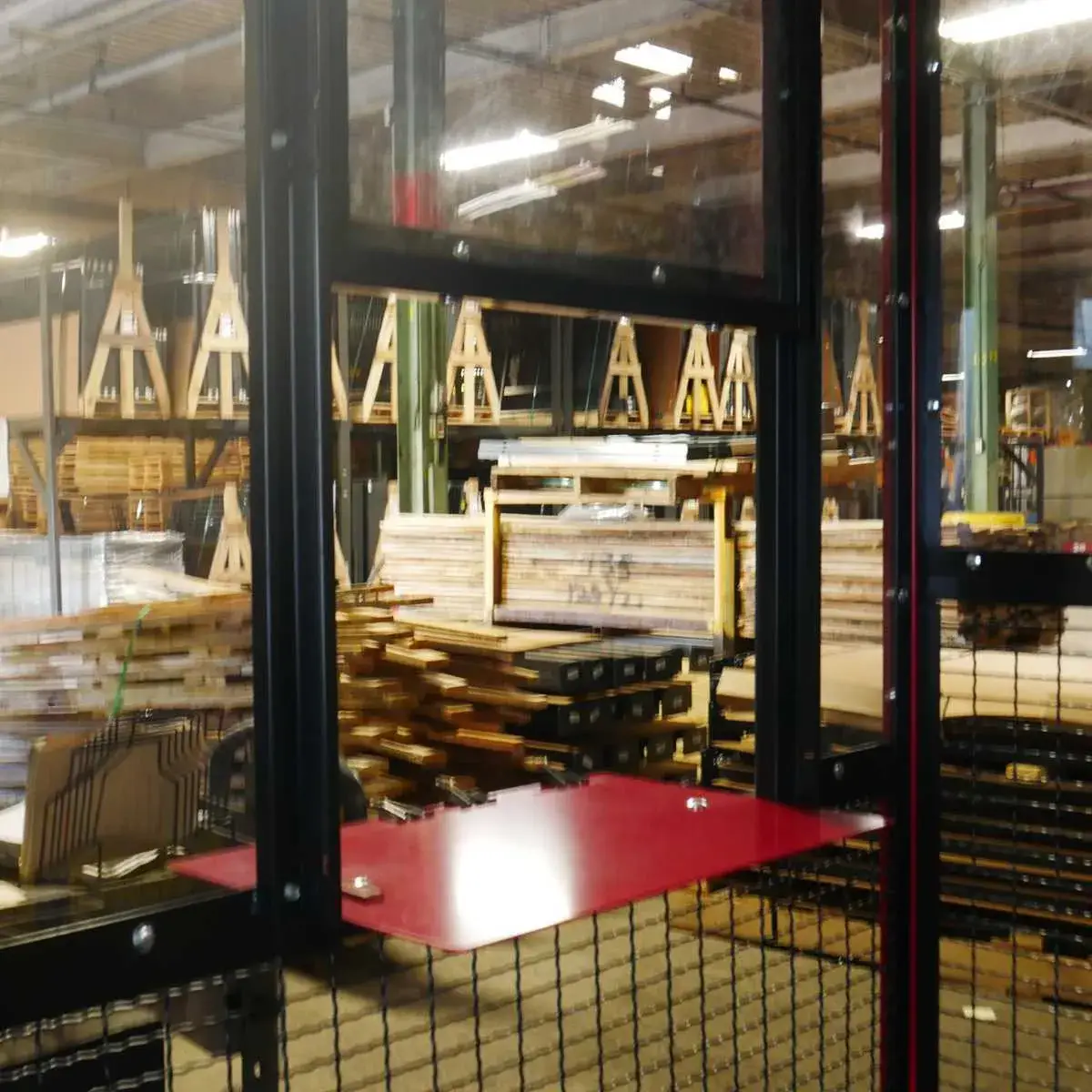 Wire partition with sliding door for tool crib
